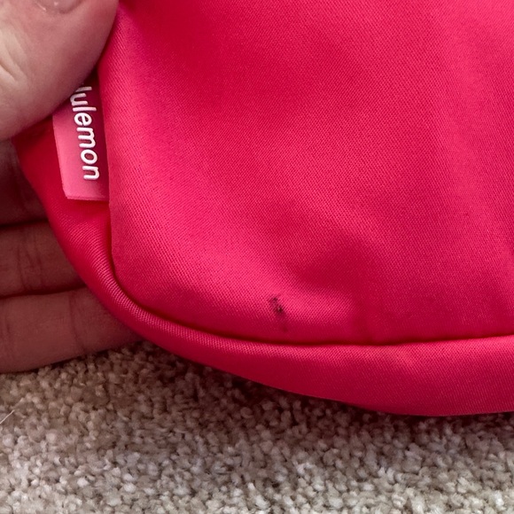 Lululemon Pink Belt Bag size 1L - Picture 2 of 12
